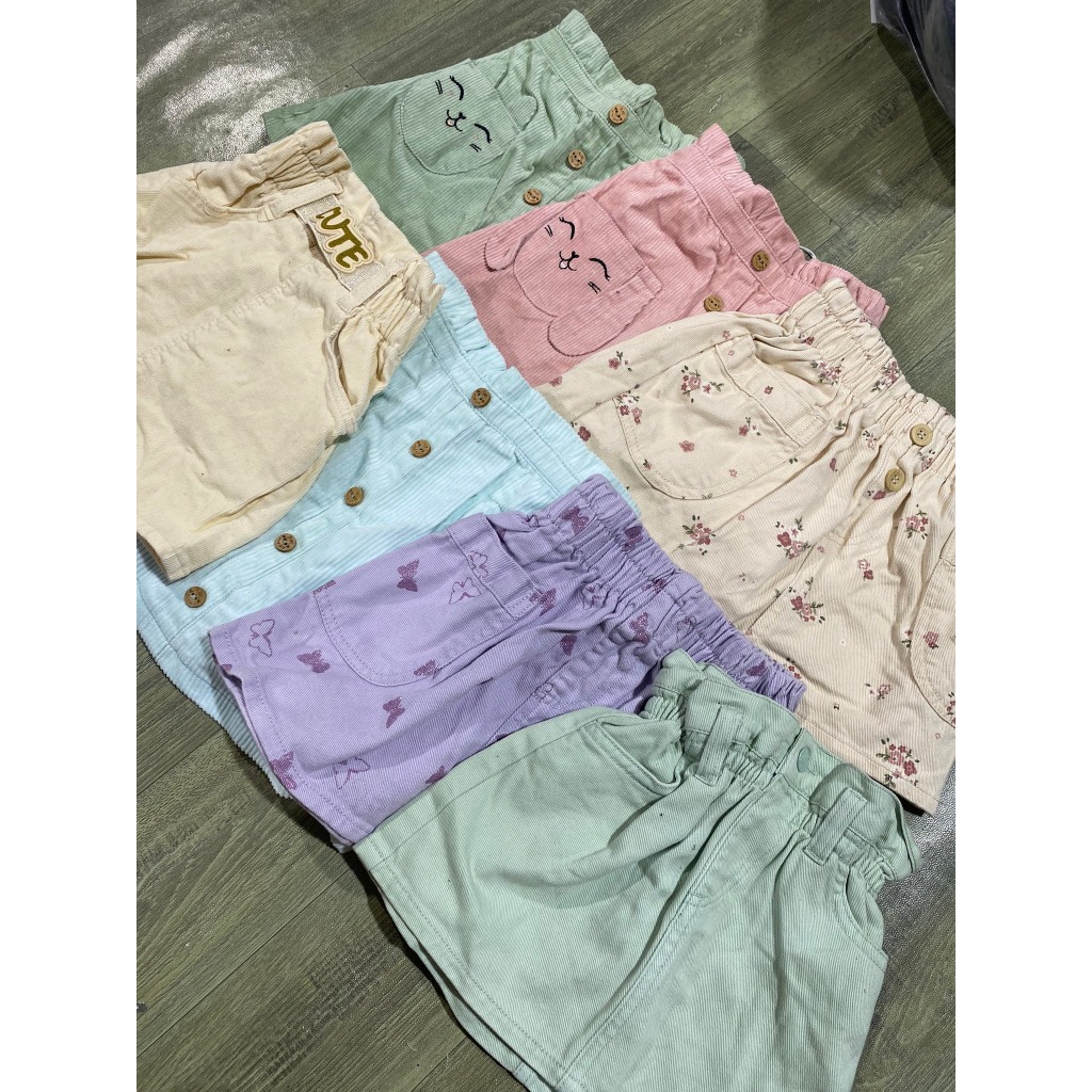 Cv19-Chân váy nhung túi mặt thêu ngộ