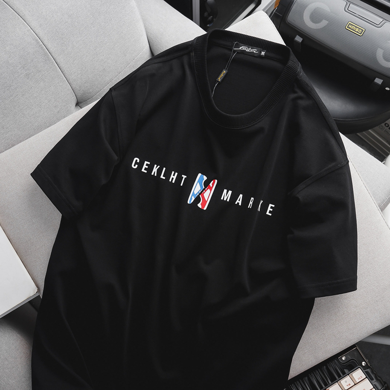 Áo Thun Nam Cổ Tròn Tay Ngắn Vải Cotton In Chữ Ceklht Market AO.127