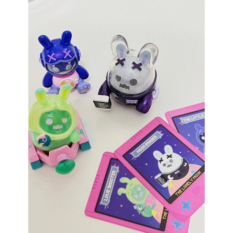 F.Unicorn Shinwoo x LONELY MOON SPACE