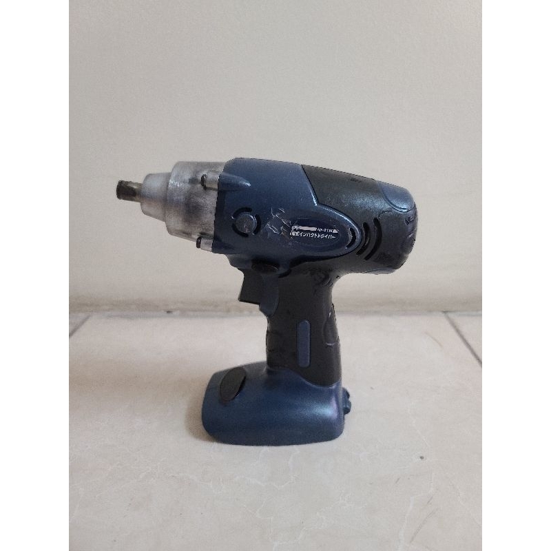 Máy khoan pin và bắt vít nội địa Nhật