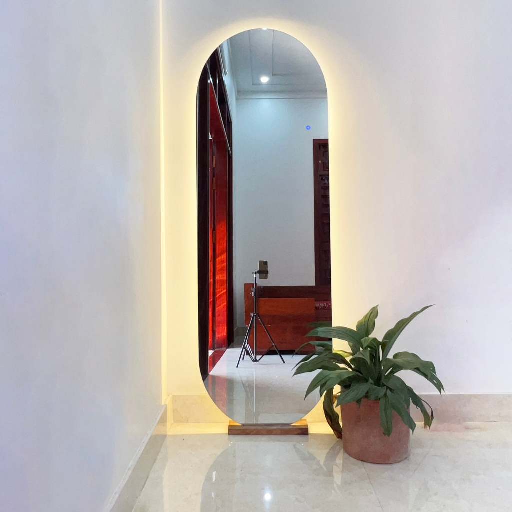 Gương Toàn Thân Hình Oval Treo Tường Có Led Cảm Ứng Cao Cấp DLQ INTERIORS Bảo Hành 5 năm