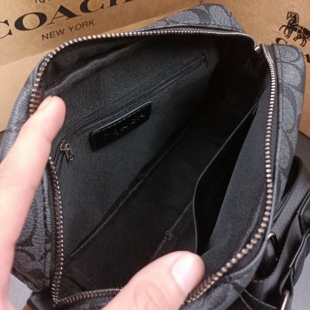 Túi nam đeo chéo coac da thật phối họa tiết mono thời trang lịch lãm size 23