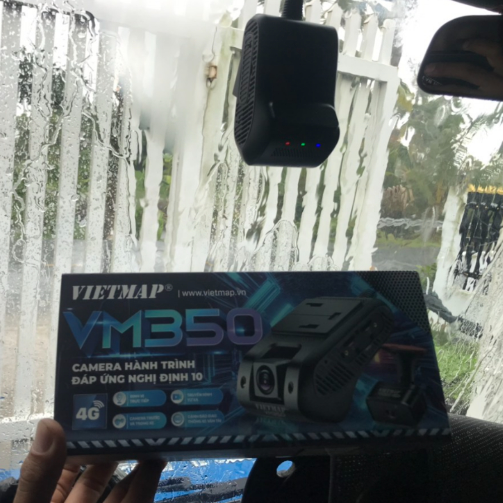 Camera hành trình Vietmap VM350 - Giám sát Online trước và trong xe