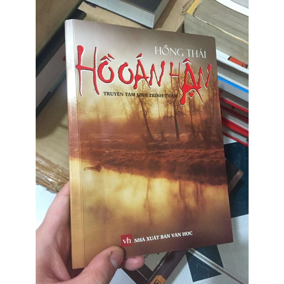 Sách - Hồ Oán Hận