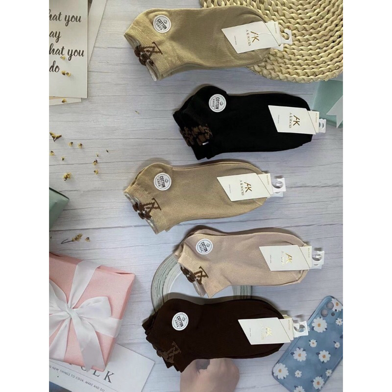 Set 10 đôi tất cổ ngắn chất cotton cao cấp.