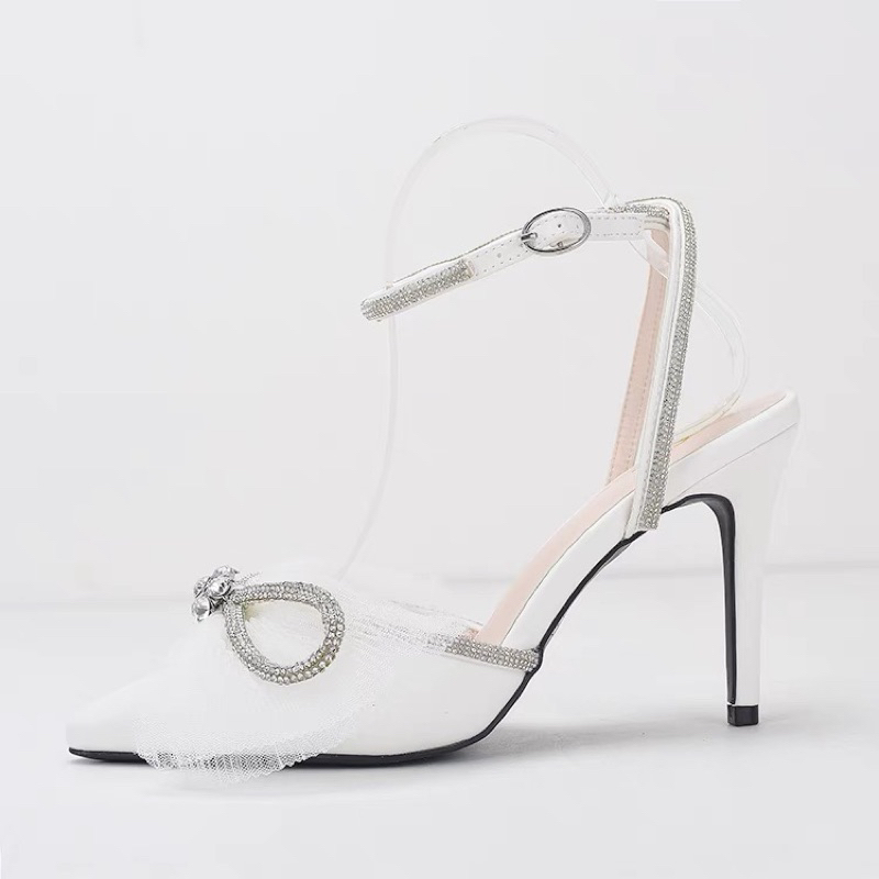 ORDER 🎀 Giày mũi nhọn nơ dây đá trắng