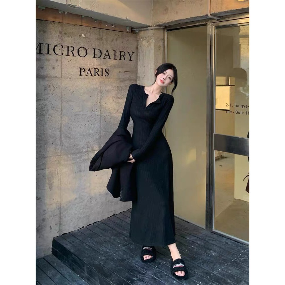 VÁY XUÔNG DÀI  BASIC DÀI TAY CỔ  CÚC