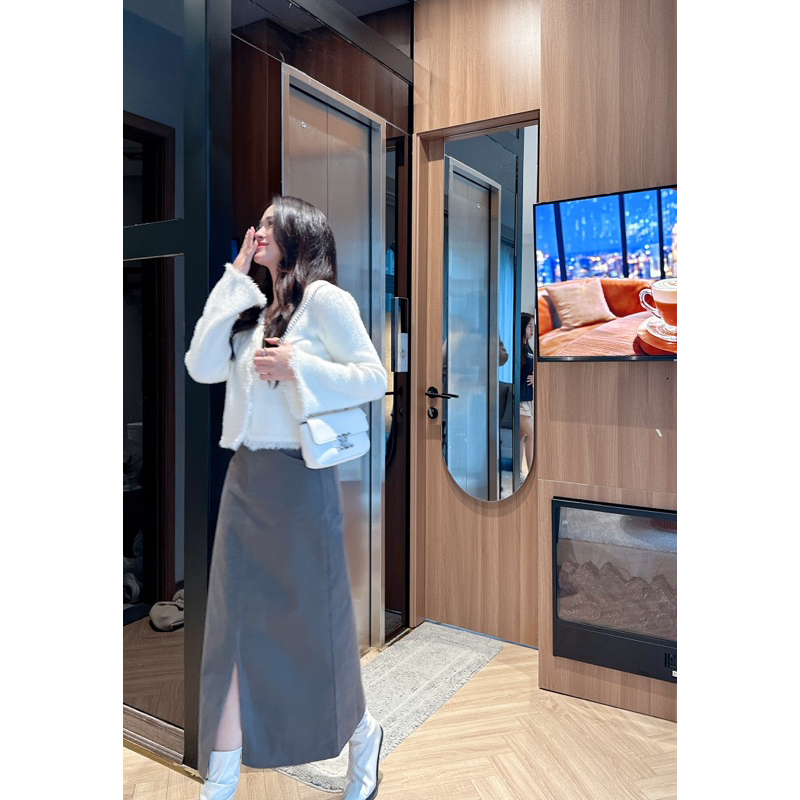 Chân váy jean xẻ trước N88111