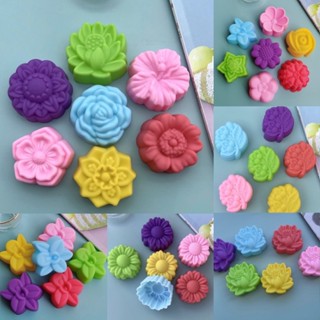Set 5 Khuôn Silicon Bánh Da Lợn, Cupcake,Rau Câu, Bánh Chuối Hình Hoa Cúc, Lá, Sen Nhiều Mẫu