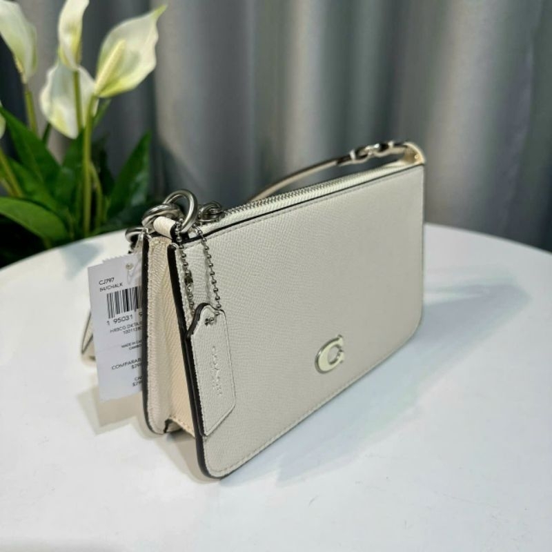 Pouch Bag With Signature Canvas Detail✨kẹp nách sang chảnh