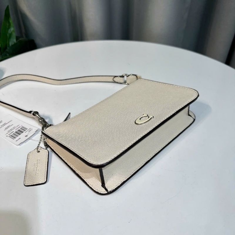 Pouch Bag With Signature Canvas Detail✨kẹp nách sang chảnh