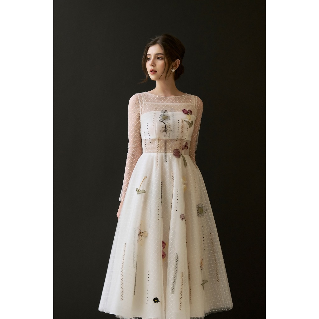 MAVEN - Váy trắng xoè tay dài Santorina White Dress