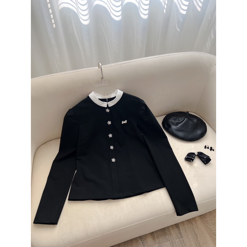 OUTSET - Áo Amanda cổ tàu