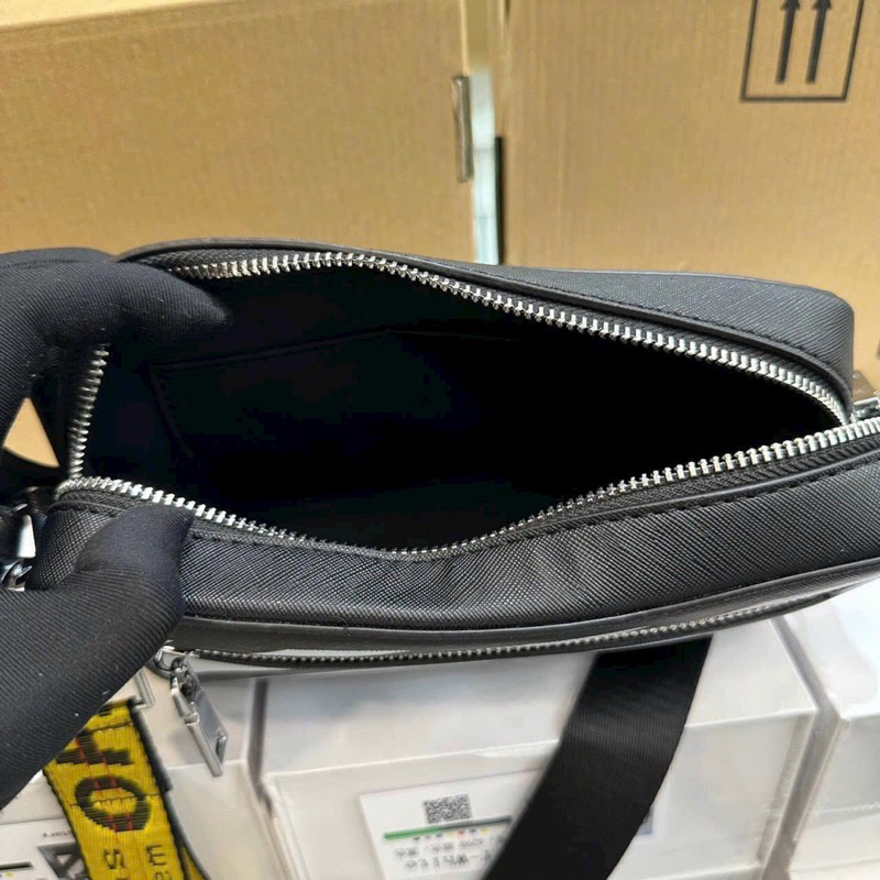 Túi Xách off White đeo chéo cá tính nam nữ phom hộp sọc trắng đen 3 dây Loại 1