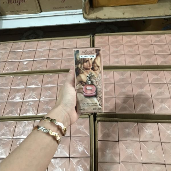 Nước hoa Karri chân dài 30ml siêu thơm
