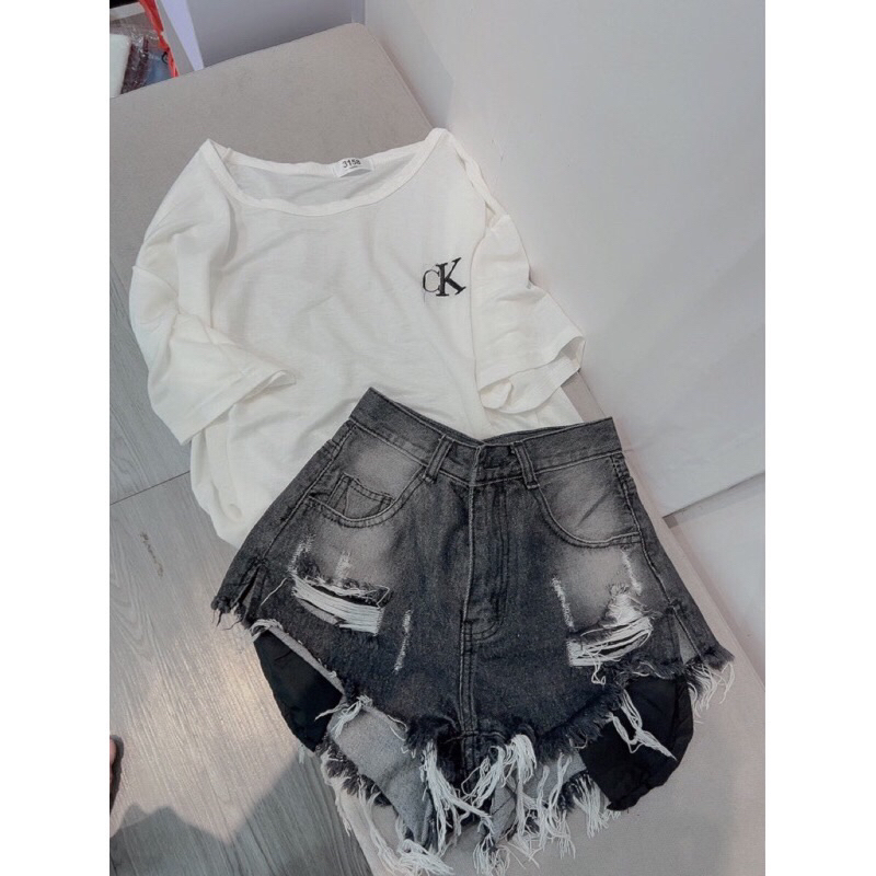 Áo thun Giấy Thêu Fom Rộng Lai bầu 🥰