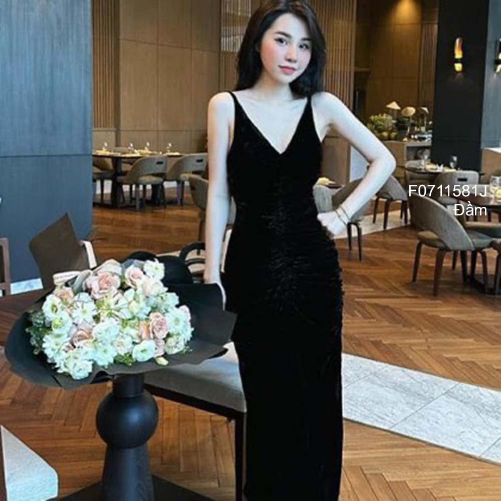 Đầm nhung đen 2 dây dáng dài hàng đẹp!