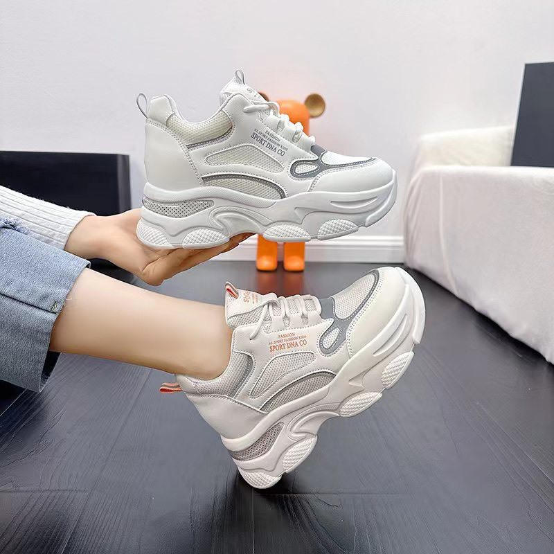 Giày Thể thao nữ độn đế 7p - TT265