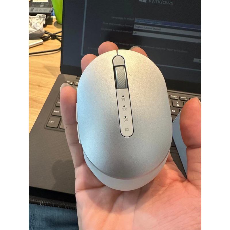 Chuột Dell Bluetooth Premier Rechargeable MS7421W - Chính hãng