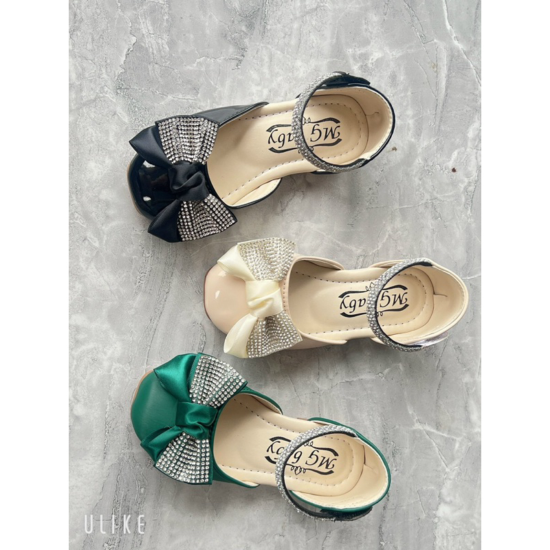 Giày bít gót nơ đá quai, đế dẻo cho bé đi học, đi chơi. Dép 4 mùa.