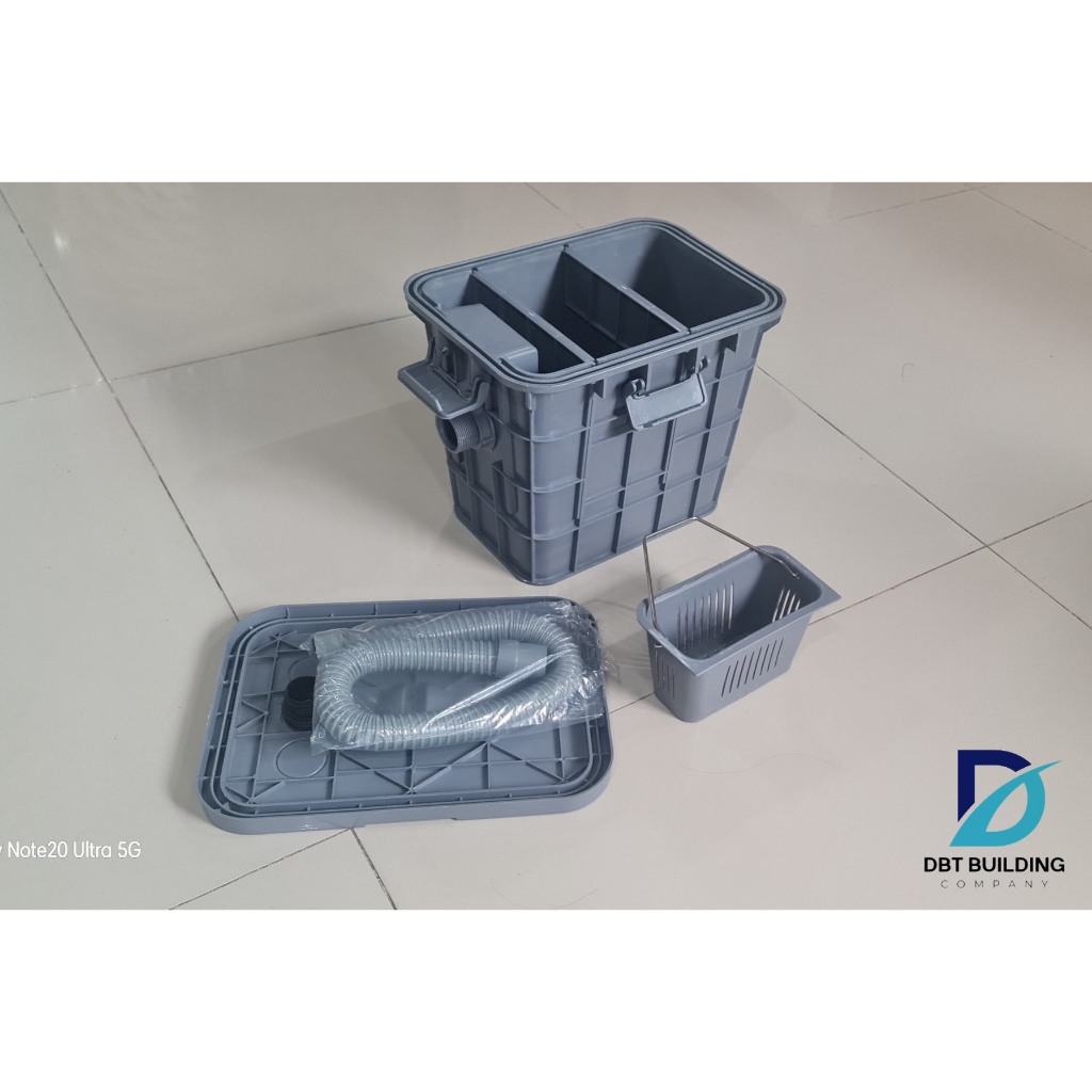 Bể tách dầu mỡ bằng nhựa PP. Chống tắc ống thoát nước cho gia đình, quán ăn. Nắp có 4 khóa và roan c