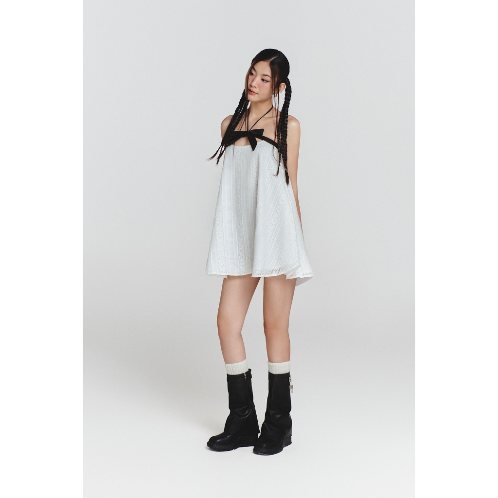 Đầm xoè SheByShj kiểu yếm cut out phối nơ màu trắng - Elira Dress