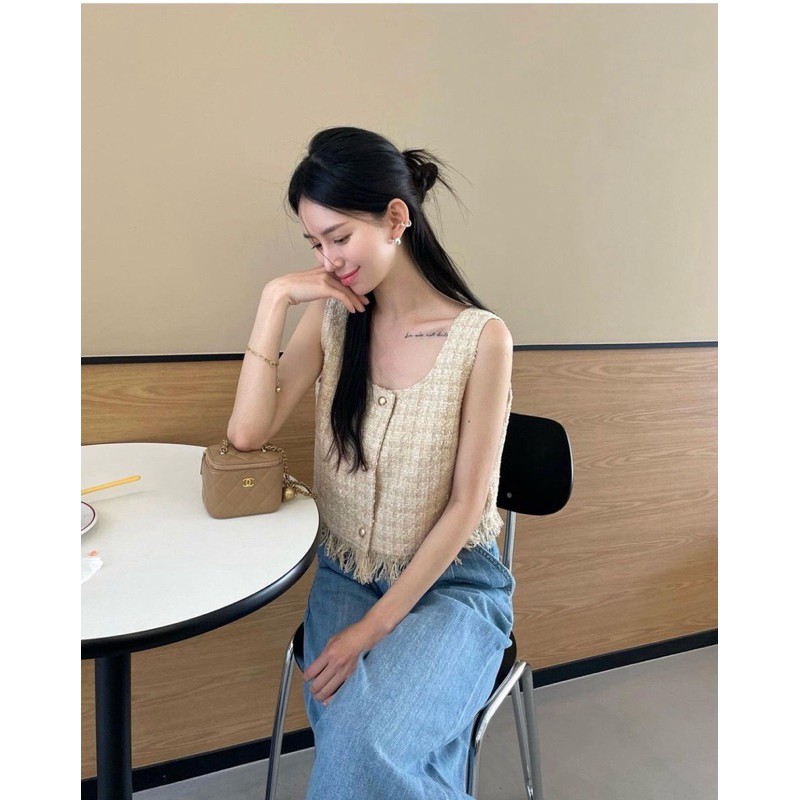 Áo tweed cộc tay tua rua