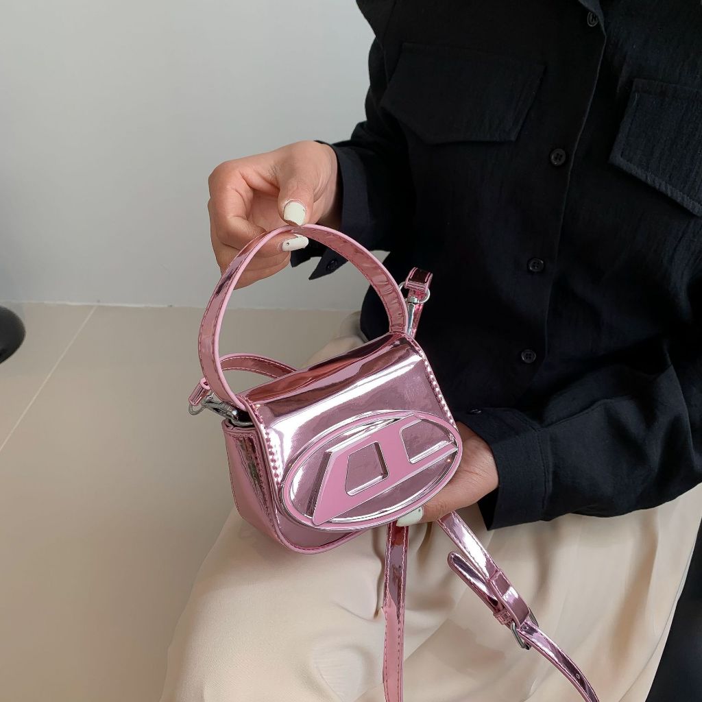 Túi xách nữ, túi đeo chéo thời trang công sở Hàn Quốc đeo chéo hot trend _ TÚI MINI MÁC CHỮ DDD SIZE 13