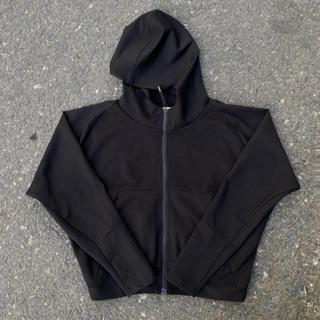 áo khoác nỉ UMI dáng lửng boxy nhabachtuoc