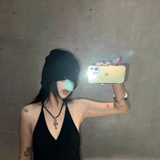 mũ len 2 mặt hoạ tiết thêu logo nhabachtuoc