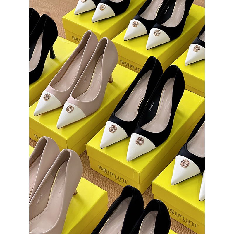 Giày cao gót đen mũi trắng 7349-6