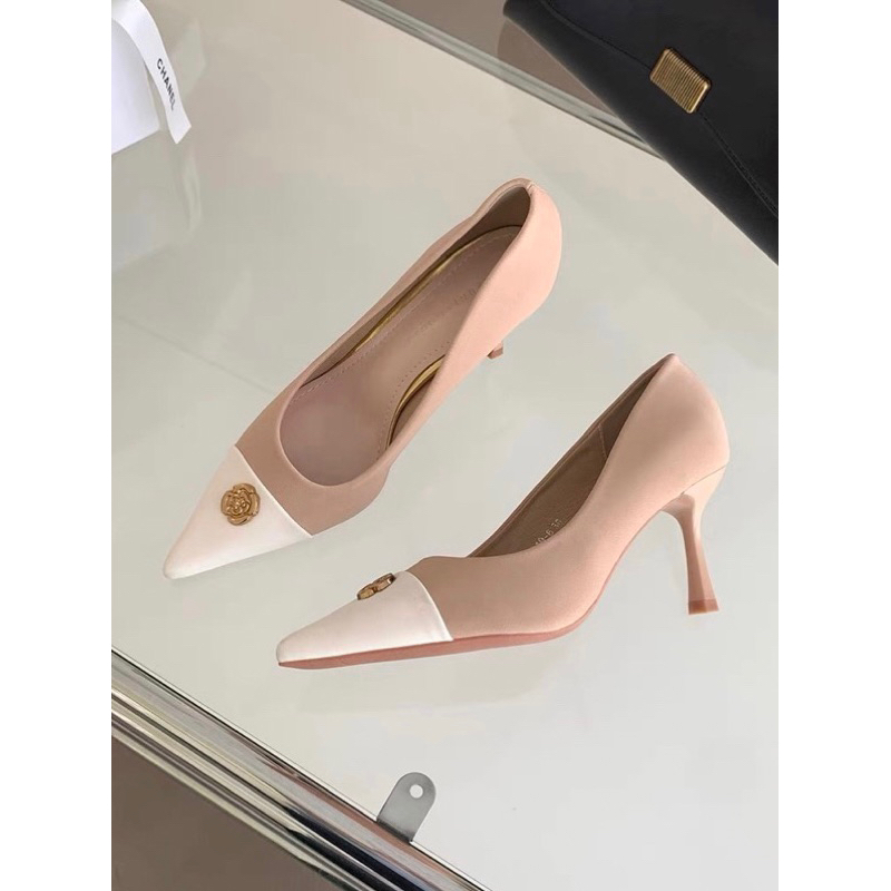 Giày cao gót đen mũi trắng 7349-6