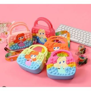 Túi POPIT đeo chéo có quai xách cho bé hình cô gái dễ thương