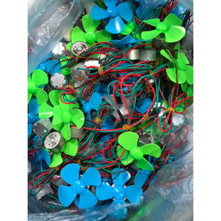 đèn quạt gió gắn vào diều