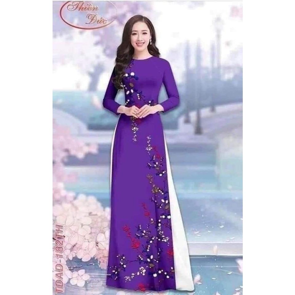 Áo dài màu tím huế