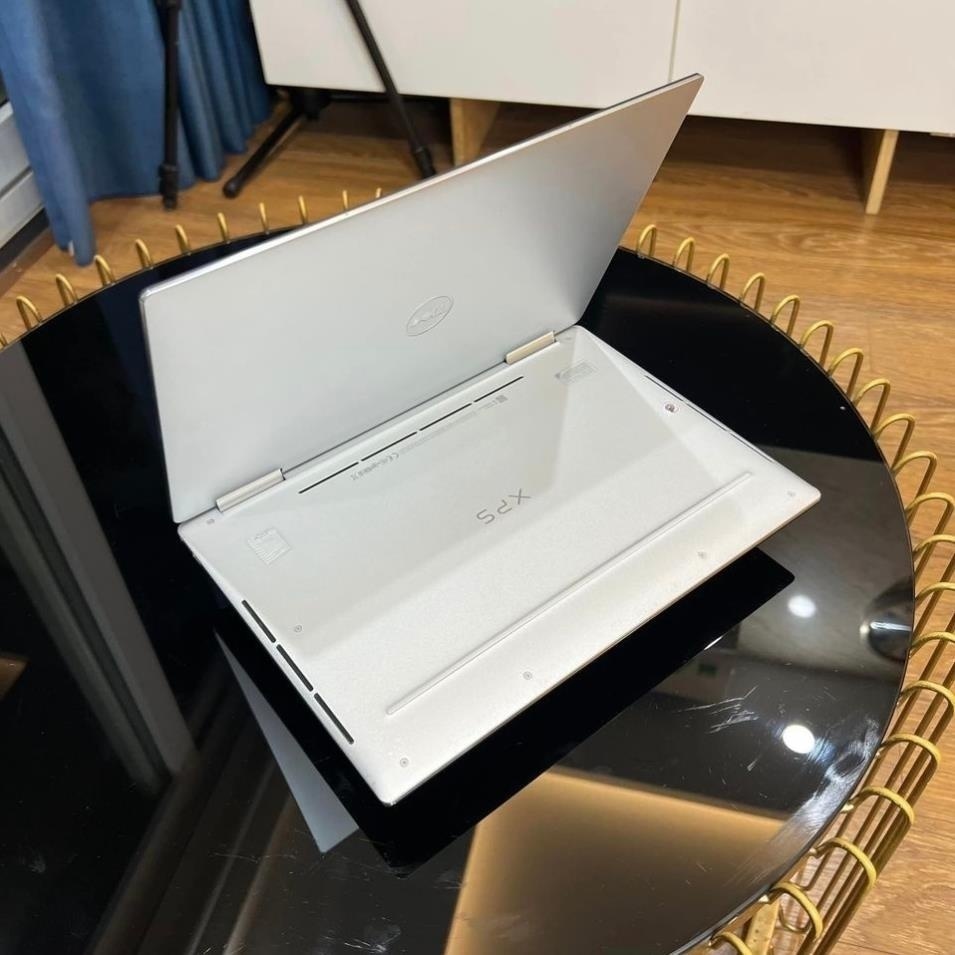 Siêu Phẩm DELL 9310 2in1 xoay gập 360 độ | Bản 32GB RAM - LAPTOP DOANH NHÂN Mở máy bằng Face ID