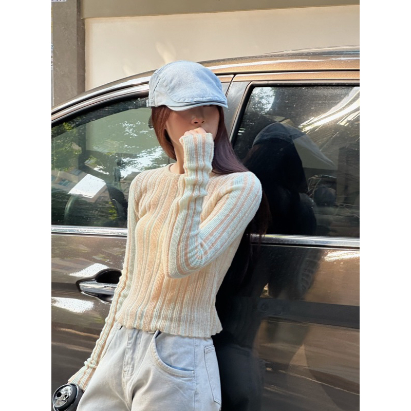 Hiin - Áo croptop len kẻ