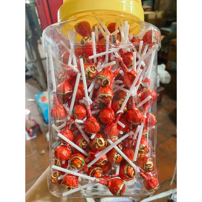 Sỉ lọ khoảng 200 que kẹo mút nhí vị ô mai siêu ngon