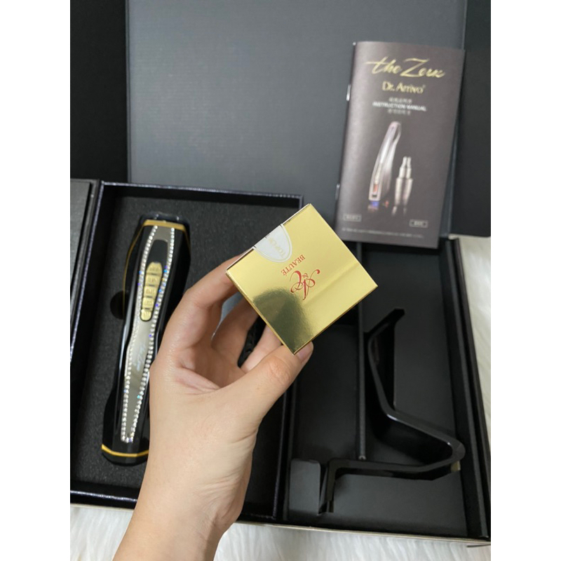 💞 Máy nâng cơ mặt và body cao cấp Nhật Bản DR. ARRIVO the zeus 1