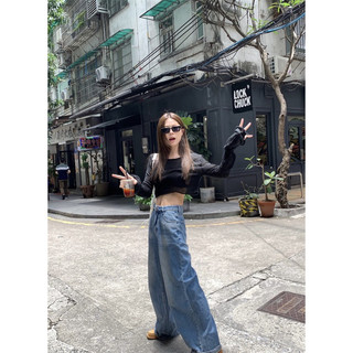 Hiin - Áo croptop len mỏng cổ tròn