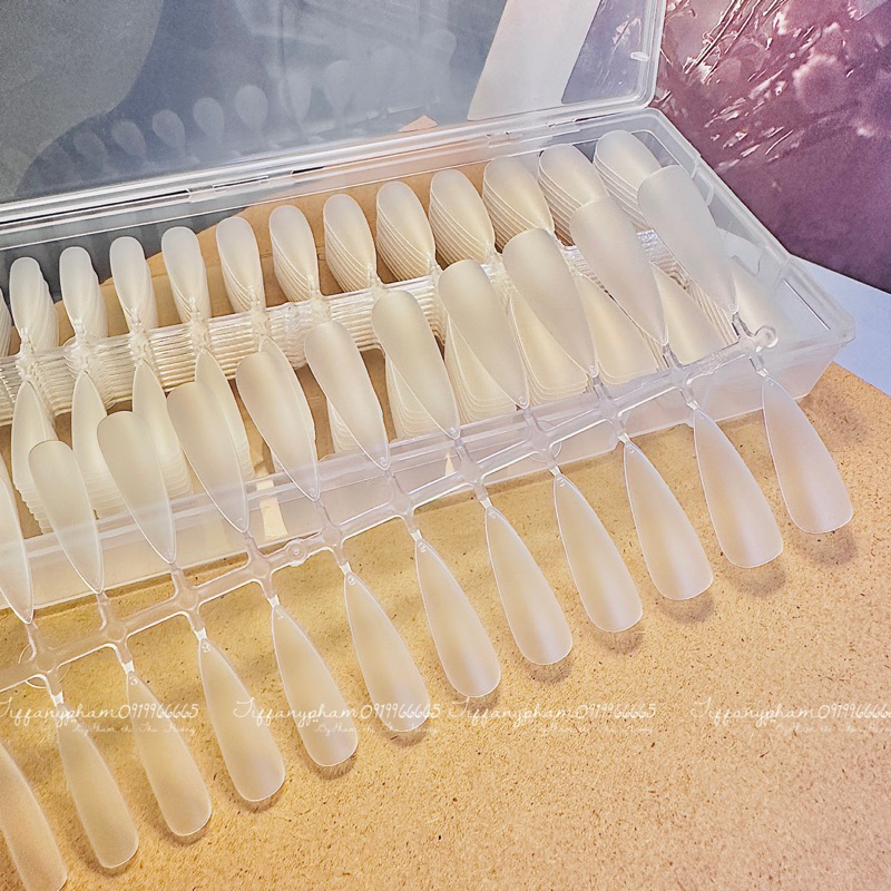 Móng vỉ nhám sẵn fom đài