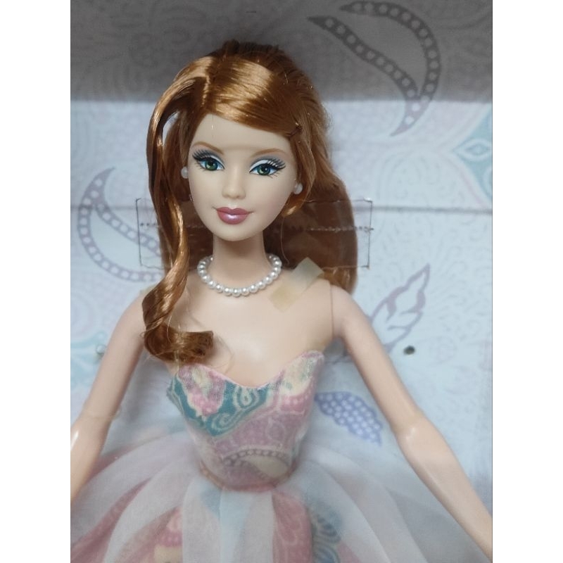 Búp bê barbie Batik dress