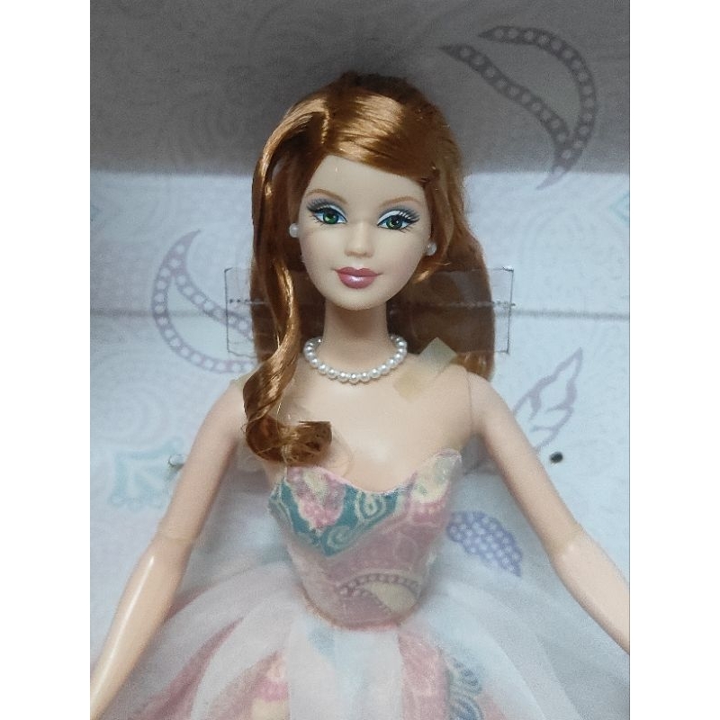 Búp bê barbie Batik dress