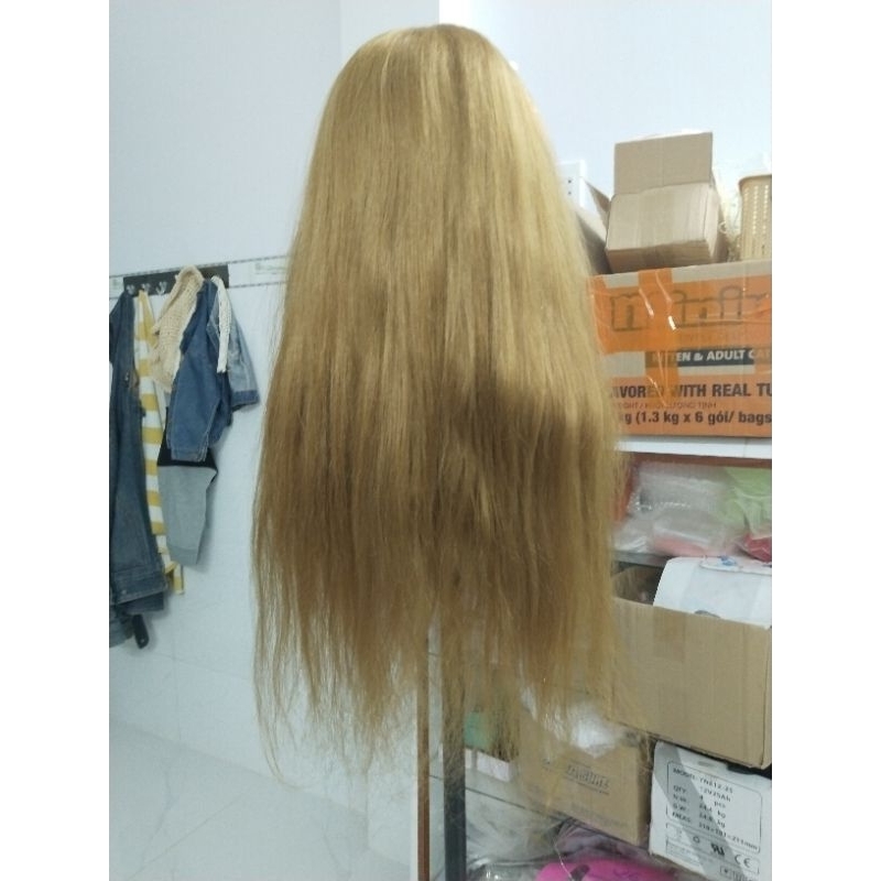 ĐẦU MA NƠ CANH CÓ VAI HỌC TÓC