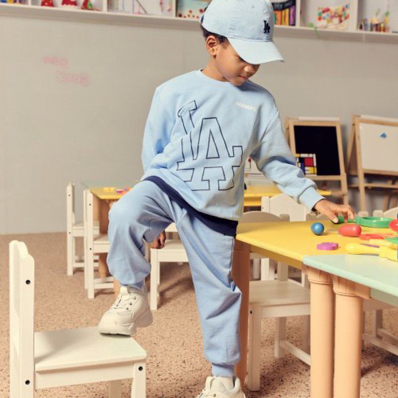 Bộ nỉ da cá in logo LA M.lb cho bé trai màu xanh size từ 12-35 cân