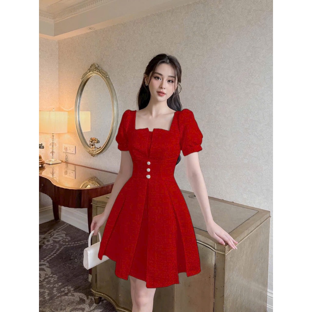 Đầm thiết kế voan tơ cổ V