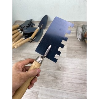 Bay răn cưa Huế làm bằng thép lưỡi cưa CD