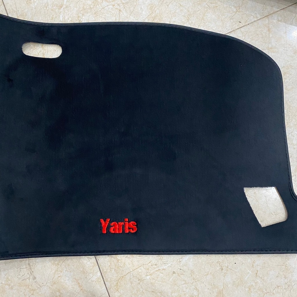 Thảm taplo xe Toyota Yaris Cross 2023 2024