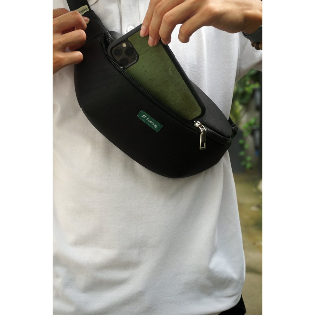 Túi đeo chéo thời trang, chất liệu Polyester Oxford chống nước cao cấp