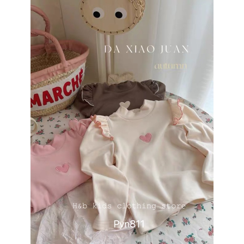 Áo bèo vai tim ngực bé gái
